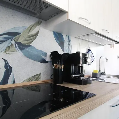 Casa Sara - Nuovo E Luminoso Con Ampia Veranda Appartement *